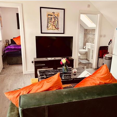 Cool Top Floor Apartment Very Near Birmingham Centre Zewnętrze zdjęcie